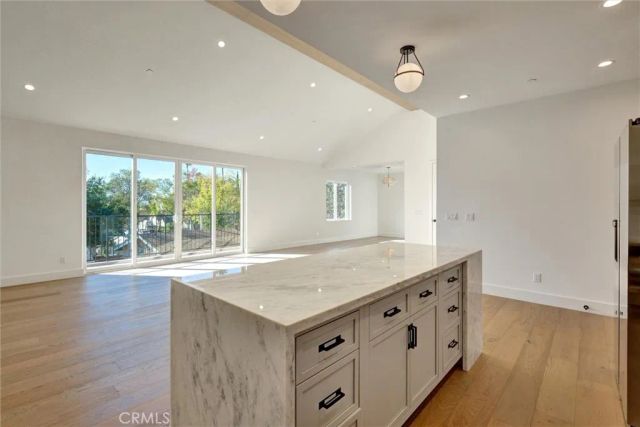 1688 N Sierra Bonita, Pasadena, CA 91104