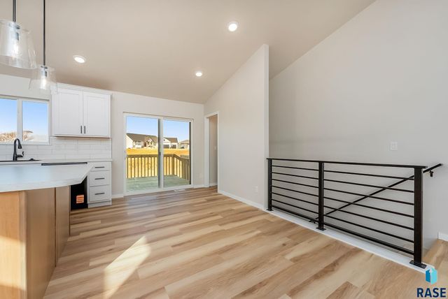 617 N Juniper St Street, Lennox, SD 57039