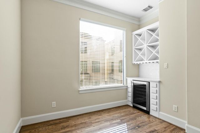 1211 Birdsall Street B, Houston, TX 77007