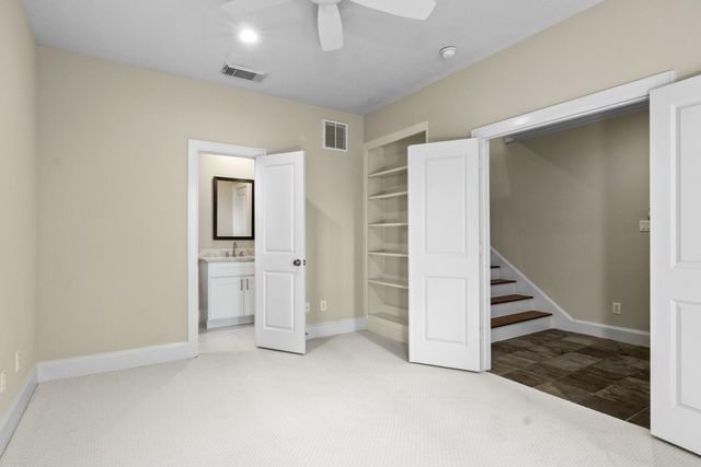 1211 Birdsall Street B, Houston, TX 77007