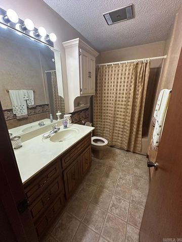 111 Hefner Street, Searcy, AR 72143