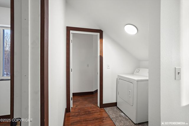 12475 W Corn Street, Houston, AK 99623