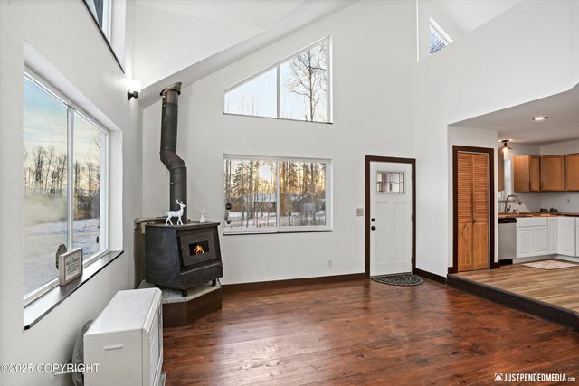 12475 W Corn Street, Houston, AK 99623