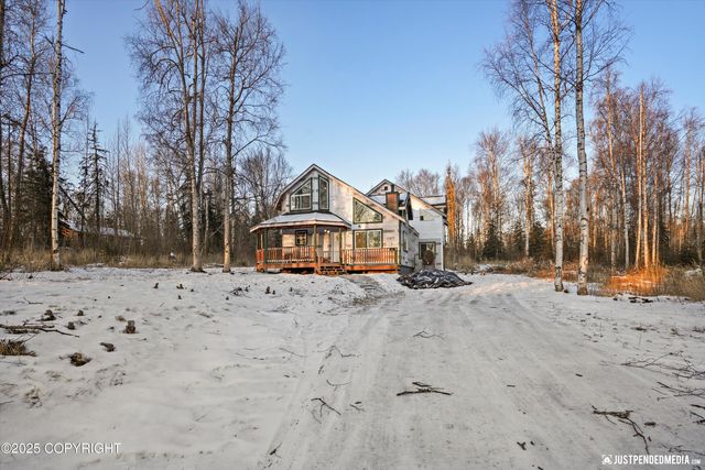 12475 W Corn Street, Houston, AK 99623