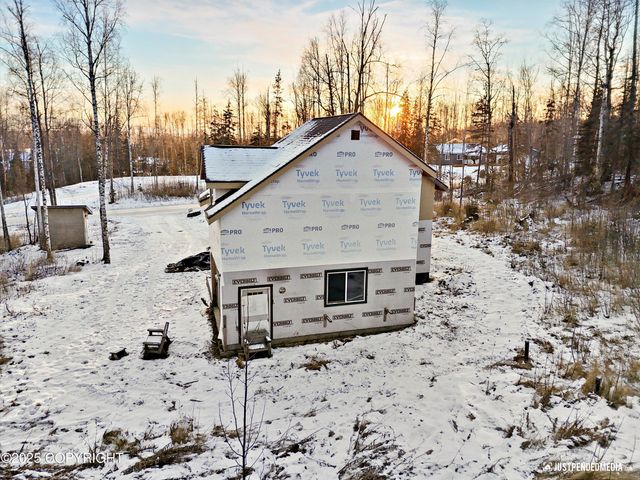 12475 W Corn Street, Houston, AK 99623