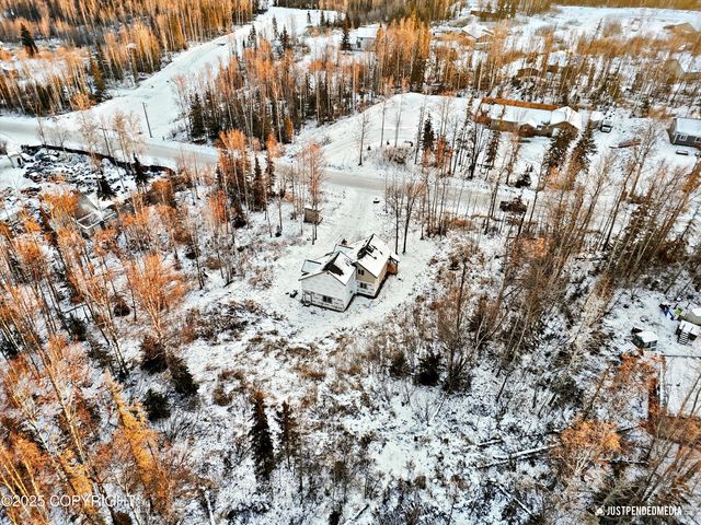 12475 W Corn Street, Houston, AK 99623