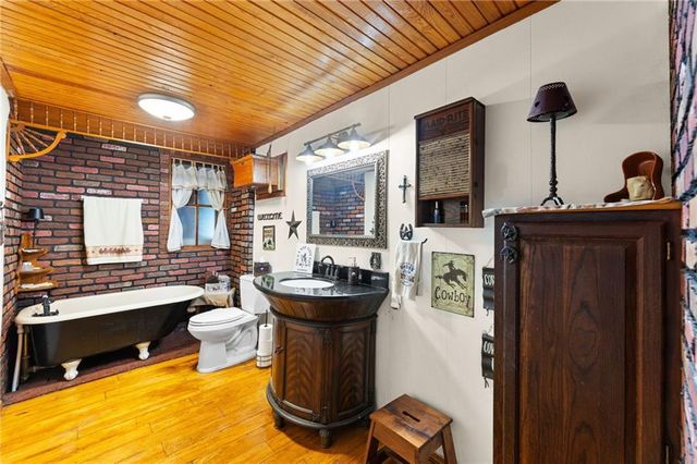 103 E 1st Street, Wellsville, KS 66092