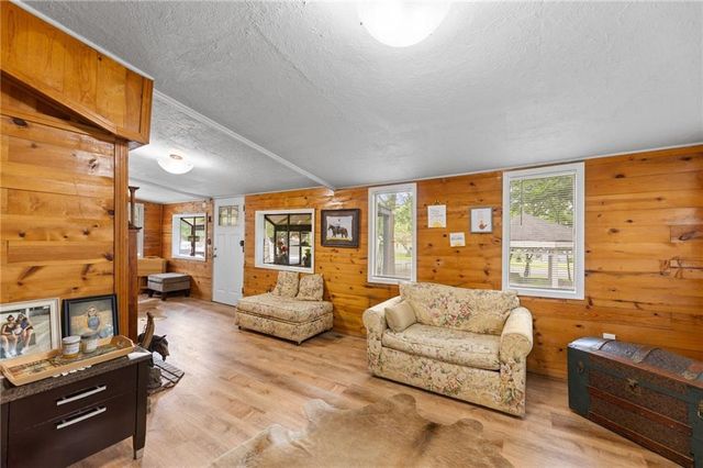 103 E 1st Street, Wellsville, KS 66092