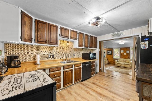 103 E 1st Street, Wellsville, KS 66092