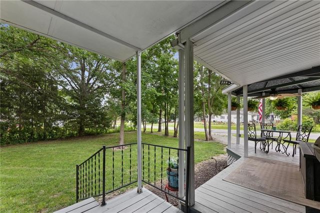 103 E 1st Street, Wellsville, KS 66092