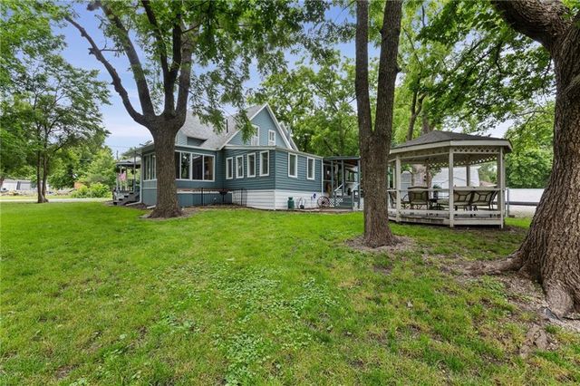 103 E 1st Street, Wellsville, KS 66092