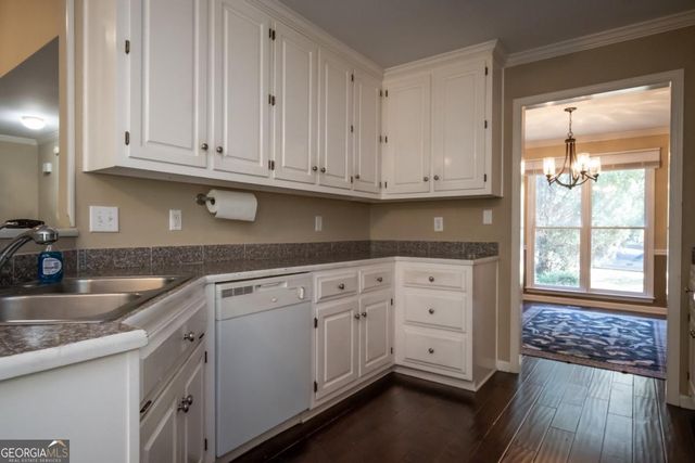 119 Spring Lake Drive, Athens, GA 30605