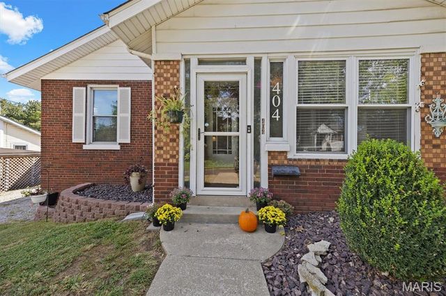 404 Polk Street, Belleville, IL 62220