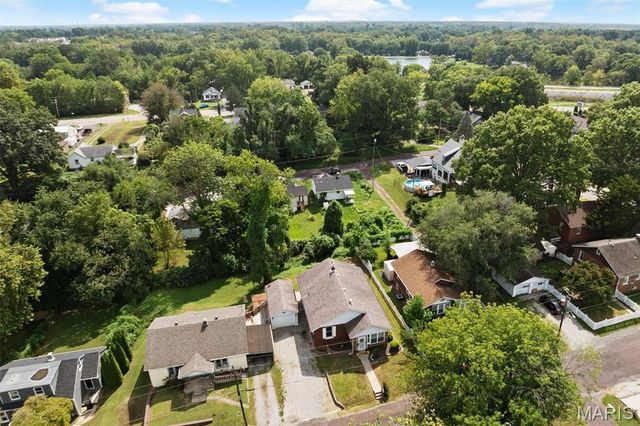 404 Polk Street, Belleville, IL 62220