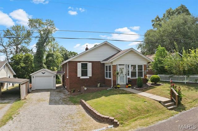 404 Polk Street, Belleville, IL 62220