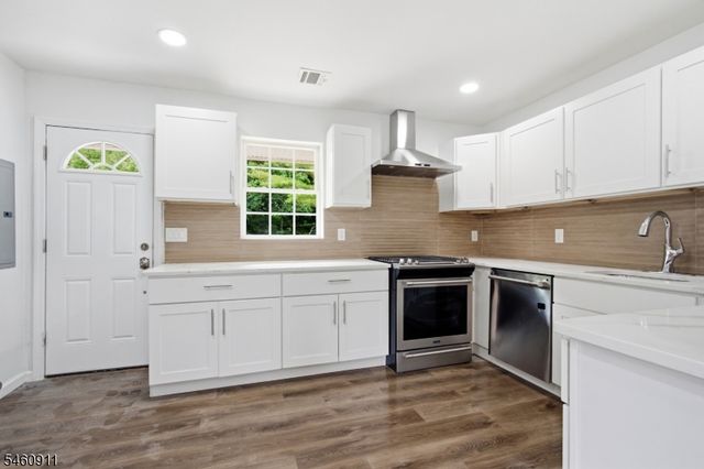 89 Armstrong Rd, Wantage Twp., NJ 07461