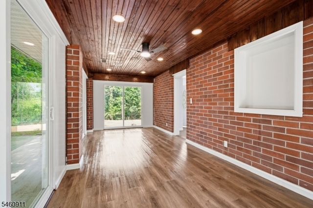 89 Armstrong Rd, Wantage Twp., NJ 07461