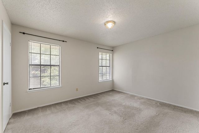 8400 Jamestown DR 406, Austin, TX 78758