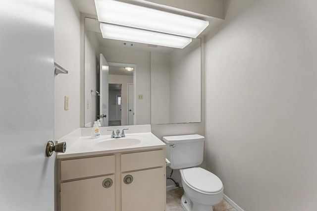 8400 Jamestown DR 406, Austin, TX 78758