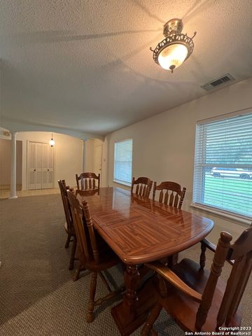 1735 DONALDSON AVE, San Antonio, TX 78228