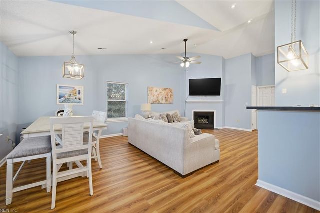207 Westover Ave Apt 301, Norfolk, VA 23507