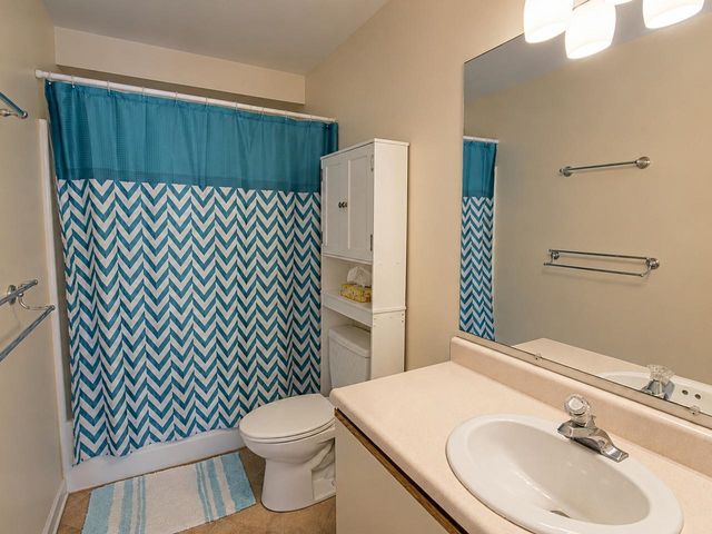 93 Hildred Drive, Burlington, VT 05401