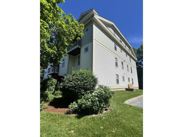 93 Hildred Drive, Burlington, VT 05401