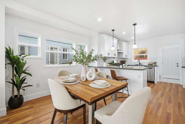 8724 Macarthur Boulevard, Oakland, CA 94605