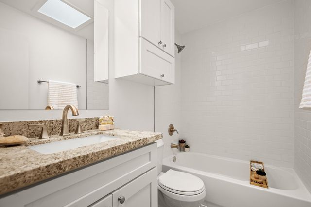 6718 SILVERMINE DR 802, Austin, TX 78736