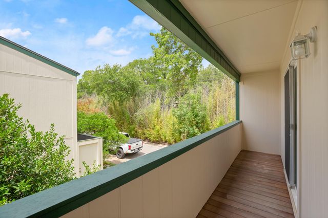 6718 SILVERMINE DR 802, Austin, TX 78736