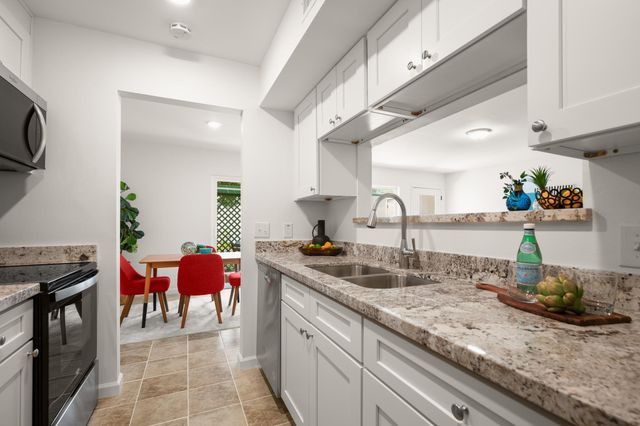 6718 SILVERMINE DR 802, Austin, TX 78736