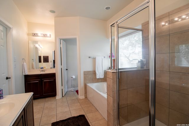 15923 Socorro Falls, Helotes, TX 78023