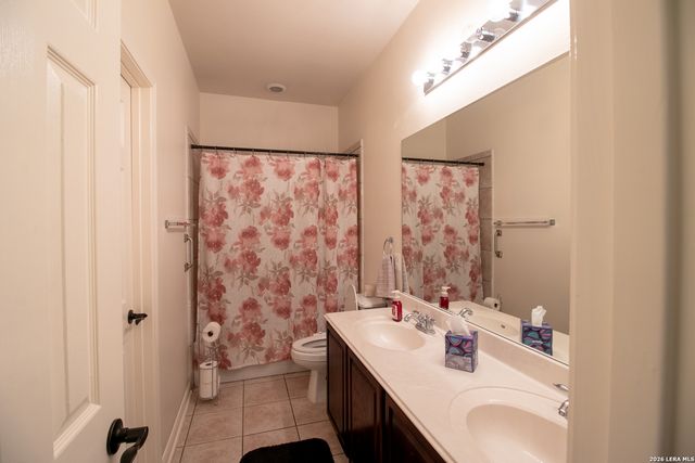 15923 Socorro Falls, Helotes, TX 78023