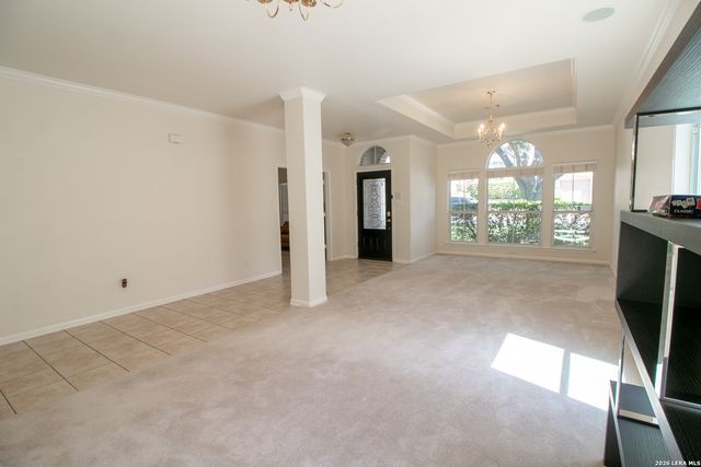 15923 Socorro Falls, Helotes, TX 78023