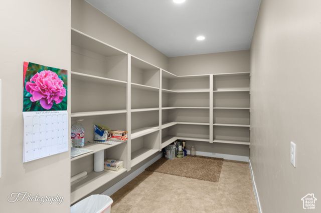 3272 W 2650 S, Hurricane, UT 84737