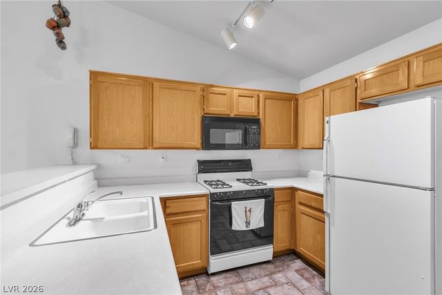 9712 Blatimac Avenue 103, Las Vegas, NV 89129