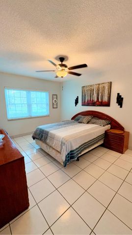 1560 Mckinley Street 111w, Hollywood, FL 33020