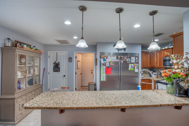 936 Central Avenue, Fort Walton Beach, FL 32547