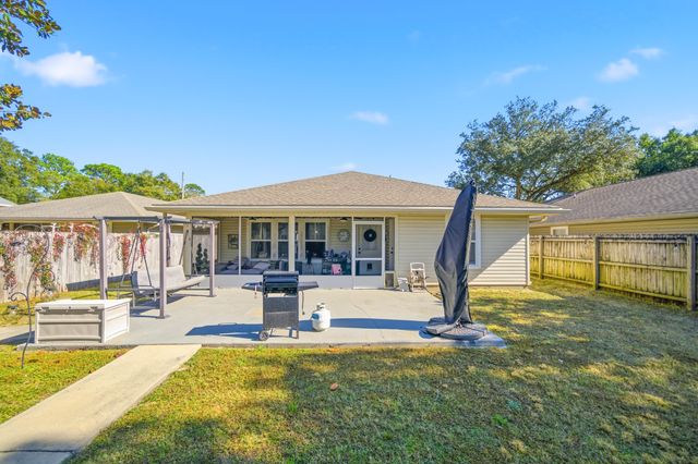 936 Central Avenue, Fort Walton Beach, FL 32547