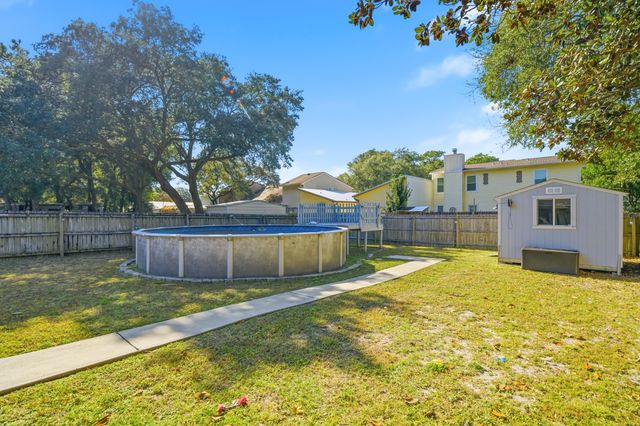 936 Central Avenue, Fort Walton Beach, FL 32547