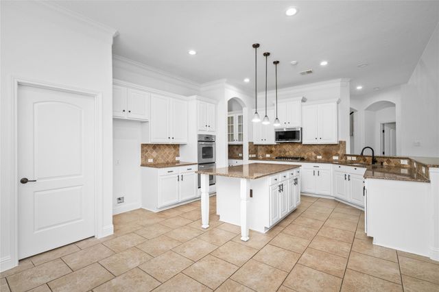 28206 Green Forest Bluff Trail, Katy, TX 77494