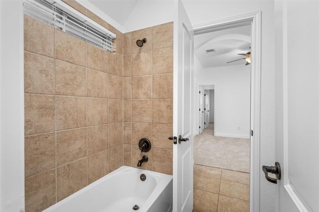 28206 Green Forest Bluff Trail, Katy, TX 77494