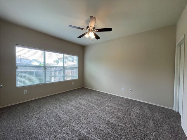 1237 Grand Central Parkway, Fort Worth, TX 76131