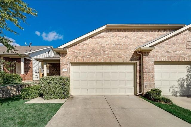 1237 Grand Central Parkway, Fort Worth, TX 76131