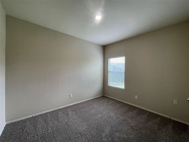 1237 Grand Central Parkway, Fort Worth, TX 76131