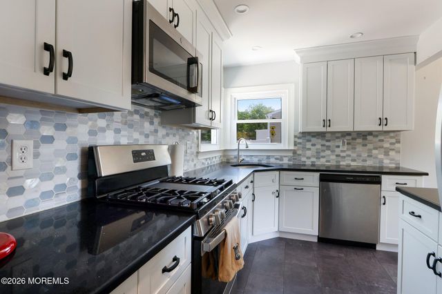73 Burnt Tavern Road, Brick, NJ 08724