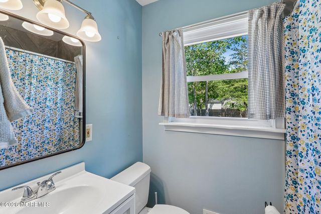 73 Burnt Tavern Road, Brick, NJ 08724