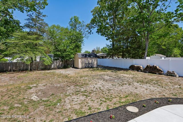 73 Burnt Tavern Road, Brick, NJ 08724