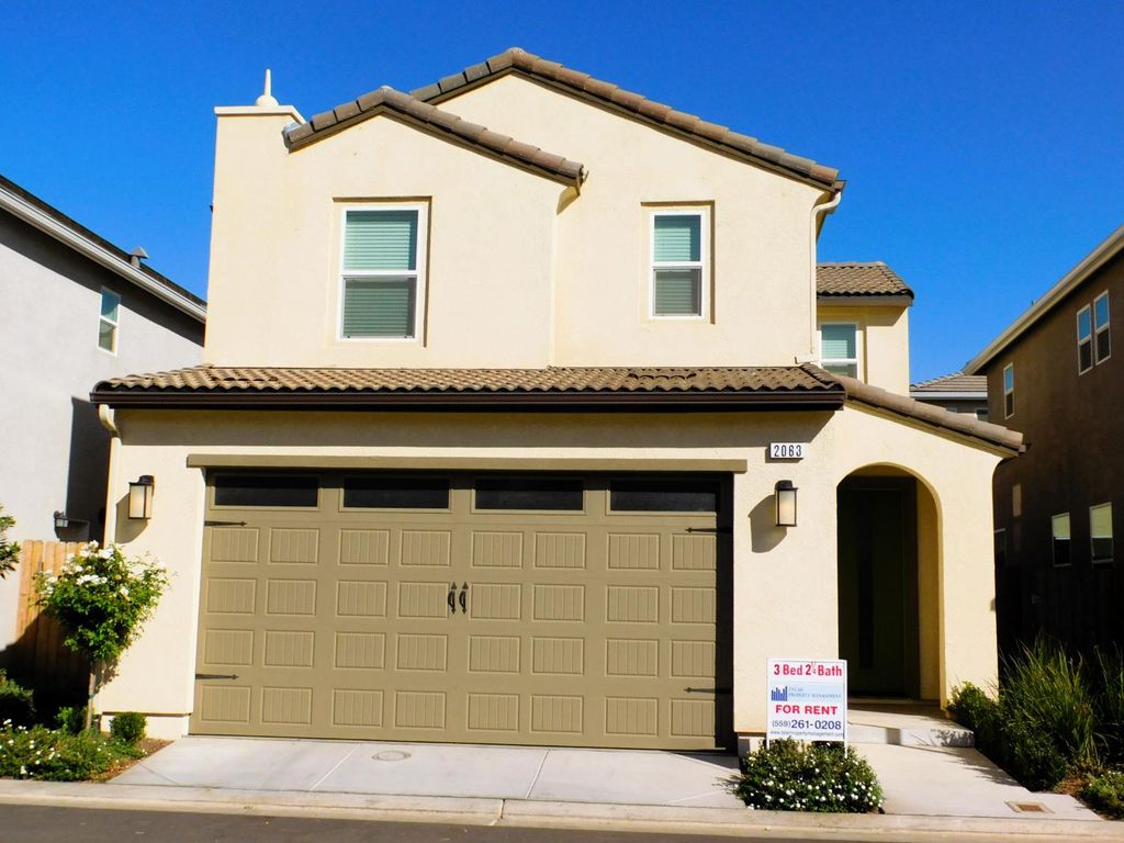 2063 N Walling Lane, Clovis, CA 93619
