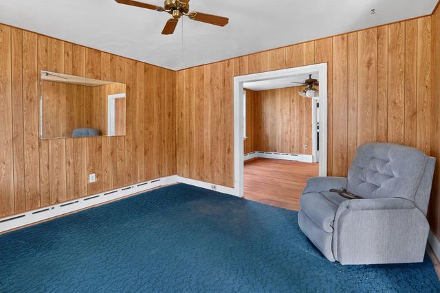 54 RAILROAD ST, Royersford, PA 19468
